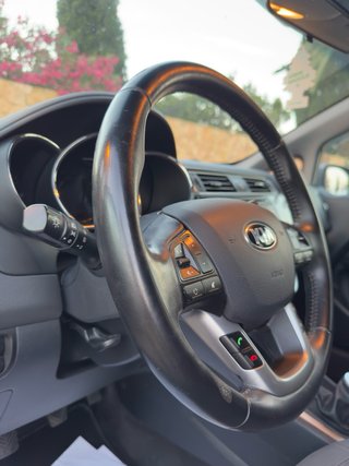 KIA Rio 2016 Diesel 90 cv