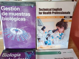 Lote de 4 libros de laboratorio FP