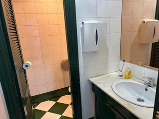 Local comercial en alquiler en Miracruz - Bidebieta en San Sebastián-Donostia
