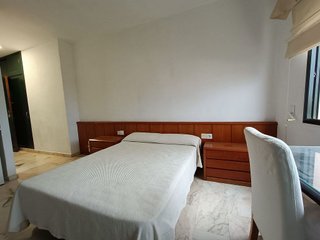 Estudio en alquiler en Parque Alcosa - Jardines del Edén en Sevilla