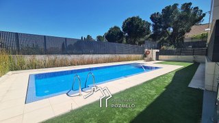 Casa adosada en alquiler en Zona Pueblo en Pozuelo de Alarcón