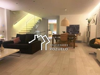 Casa adosada en alquiler en Zona Pueblo en Pozuelo de Alarcón