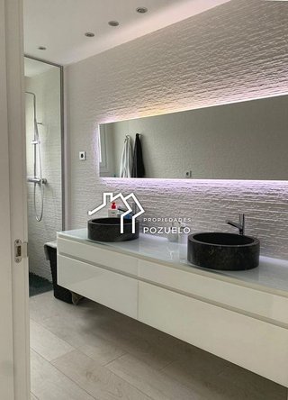 Casa adosada en alquiler en Zona Pueblo en Pozuelo de Alarcón