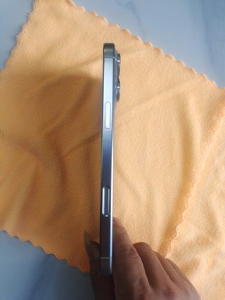 iPhone 16 Pro Max Plata