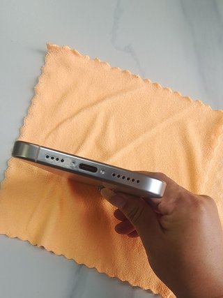 iPhone 16 Pro Max Plata