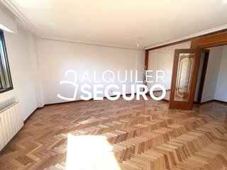 Piso en alquiler en Marroquina en Madrid
