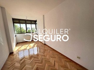 Piso en alquiler en Marroquina en Madrid