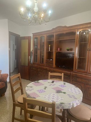Piso en alquiler en Peñamefecit - Avda Barcelona en Jaén