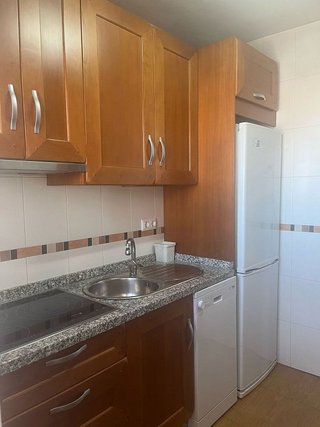 Piso en alquiler en Peñamefecit - Avda Barcelona en Jaén