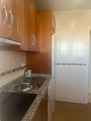 Piso en alquiler en Peñamefecit - Avda Barcelona en Jaén