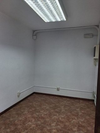 Nave industrial en venta en Los Jardines de Marbella - La Ermita en Marbella