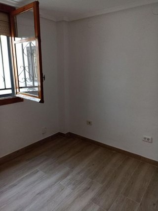 Piso en alquiler en La Creu Coberta en Valencia