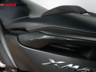 YAMAHA X-MAX 125