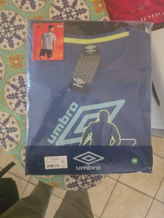 Pigiama Umbro nuovo blu