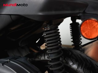 YAMAHA X-MAX 125