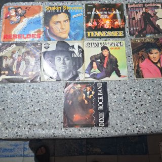 Vinilos 45 rpm - Shakin' Stevens y más. Rockabilly