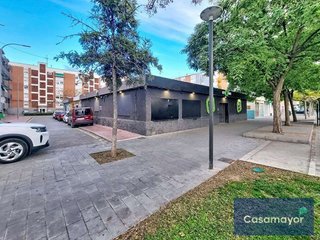 Local comercial en venta en San Blas - Santo Domigo en Alicante
