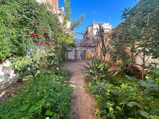 Terreno en venta en La Prosperitat en Barcelona