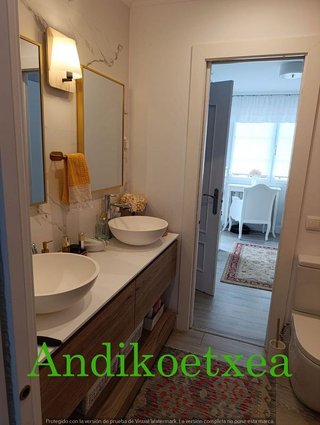 Casa adosada en venta en Ortuella