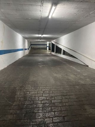 Garaje en alquiler en Martín Carpena - Torre del Río en Málaga