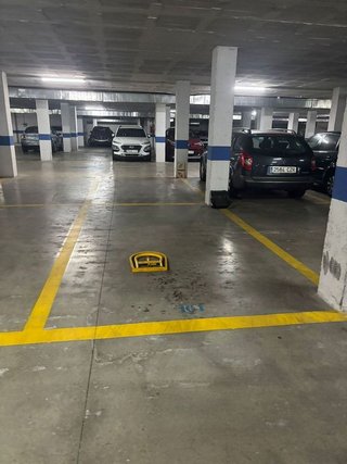 Garaje en alquiler en Martín Carpena - Torre del Río en Málaga