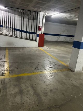 Garaje en alquiler en Martín Carpena - Torre del Río en Málaga