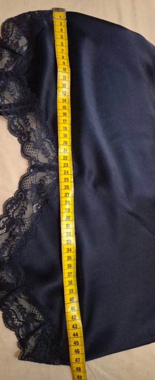 Top lencero Intimissimi azul con encaje