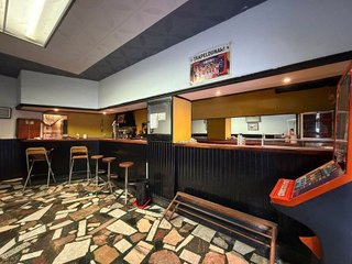 Local comercial en alquiler en Azeta - Abatxolo en Portugalete