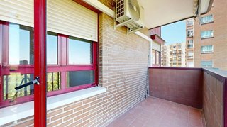 Piso en alquiler en Marroquina en Madrid