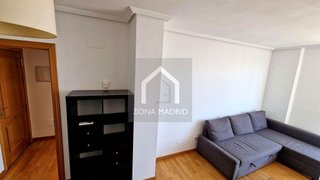 Piso en alquiler en Valdeacederas en Madrid