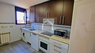Piso en alquiler en Valdeacederas en Madrid