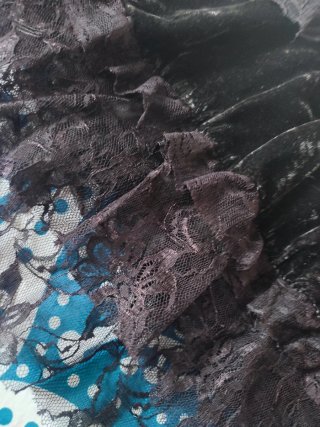 Falda Lazada Negra