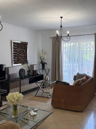 Piso en alquiler en Los Naranjos - Las Brisas en Marbella