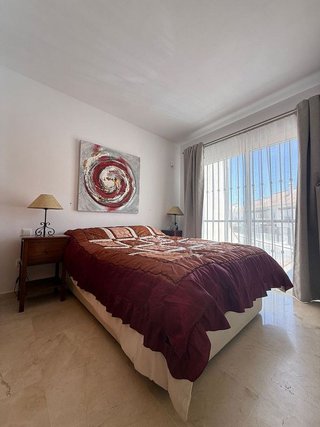 Piso en alquiler en Los Naranjos - Las Brisas en Marbella
