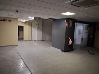 Local comercial en alquiler en Barrio de Zaidín en Granada