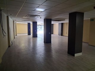 Local comercial en alquiler en Barrio de Zaidín en Granada