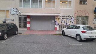 Garaje en alquiler en Carranque - Haza Cuevas en Málaga