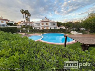 Casa pareada en alquiler en Mil Palmeras en Pilar de la Horadada