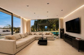Chalet en alquiler en Nueva Andalucía centro en Marbella