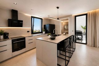 Chalet en alquiler en Nueva Andalucía centro en Marbella