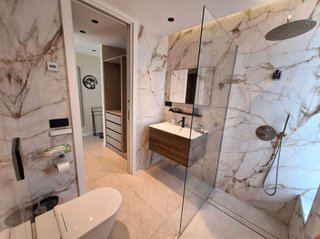 Chalet en alquiler en Nueva Andalucía centro en Marbella