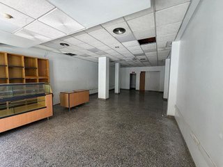 Local comercial en alquiler en Plaza de la Luz en Ejido (El)