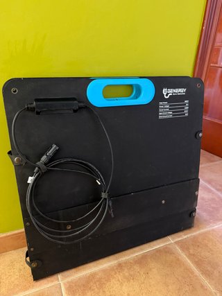 Kit Solar Genergy: Estación 1024wh + Panel 200W