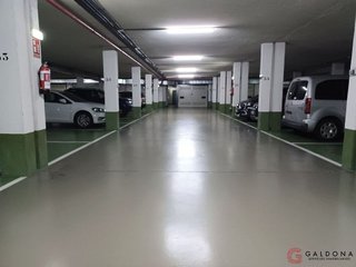 Garaje en alquiler en El Antiguo en San Sebastián-Donostia