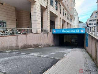 Garaje en alquiler en El Antiguo en San Sebastián-Donostia