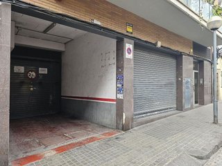 Garaje en venta en La Salut - Lloreda en Badalona