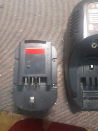 Cargador Batería Black & Decker 14.4V