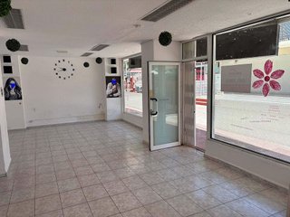 Local comercial en venta en Playa de Levante en Benidorm
