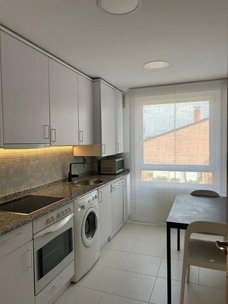 Piso en alquiler en Cascajos - Piqueras en Logroño