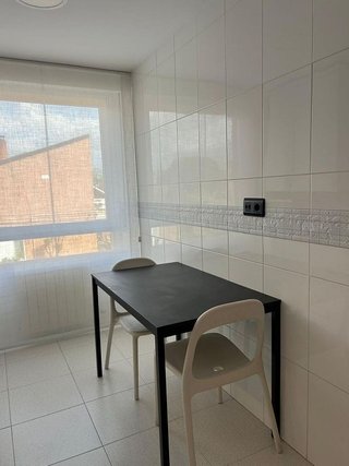 Piso en alquiler en Cascajos - Piqueras en Logroño